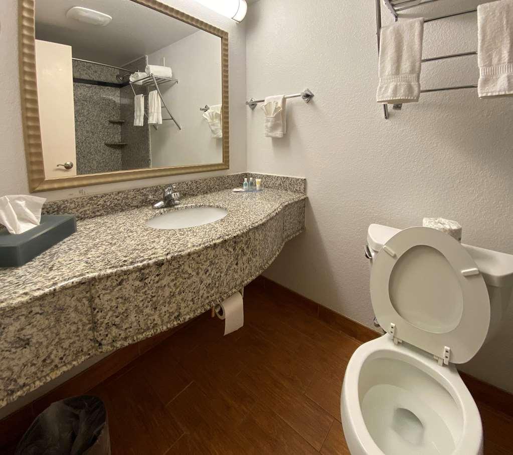 Mainstay Suites Conover-Hickory Oda fotoğraf